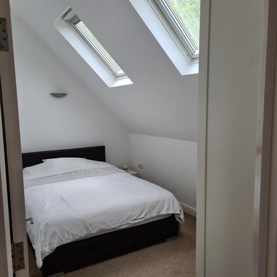 2-Bed Loft Apartment For 5Ppl With Private Parking Beckenham Bagian luar foto